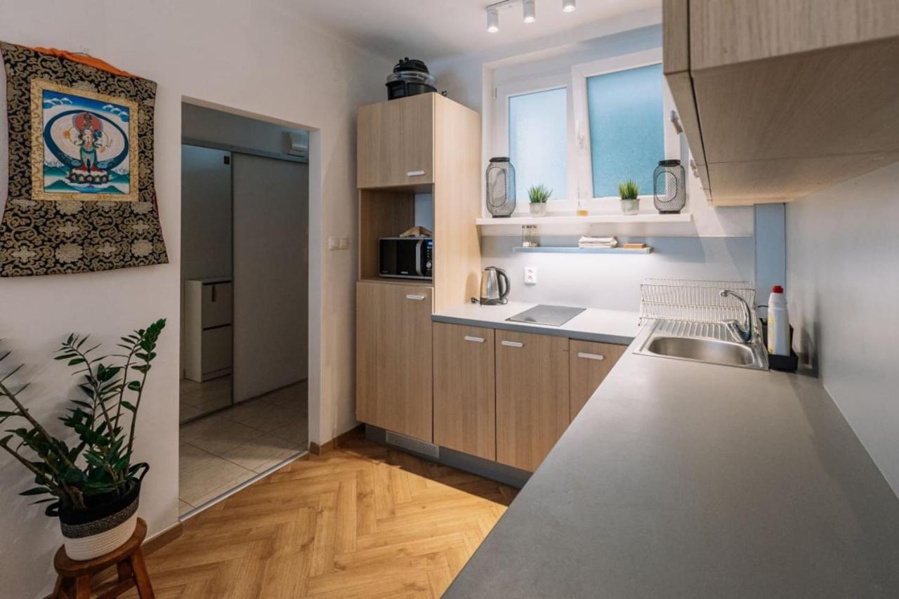 Ferienwohnung Stadiumside Studio Pressburg Exterior foto